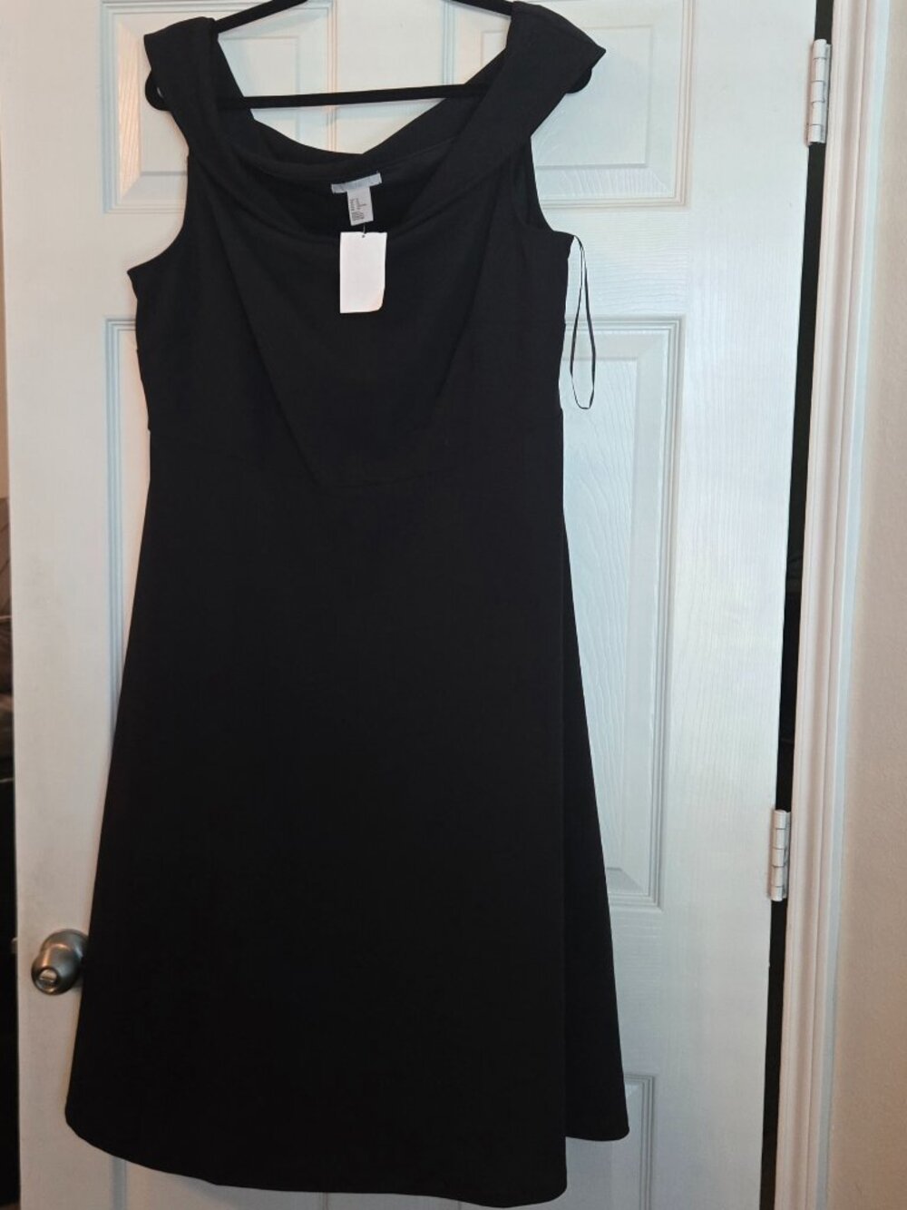 NWT H&M Black Off the Shoulder Sleeveless Cowl Neck Dress Women's Size XL